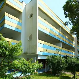  Ferienhaus Halley